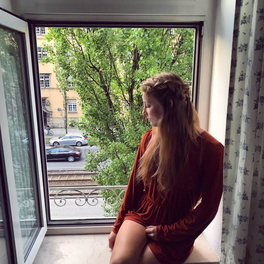 Meet your Posher, Leah